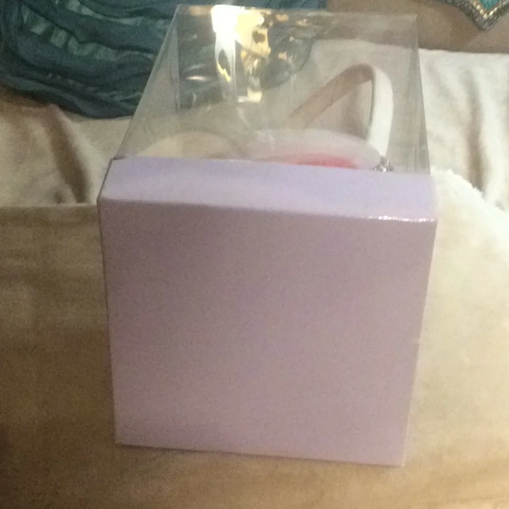 Flower basket NWT